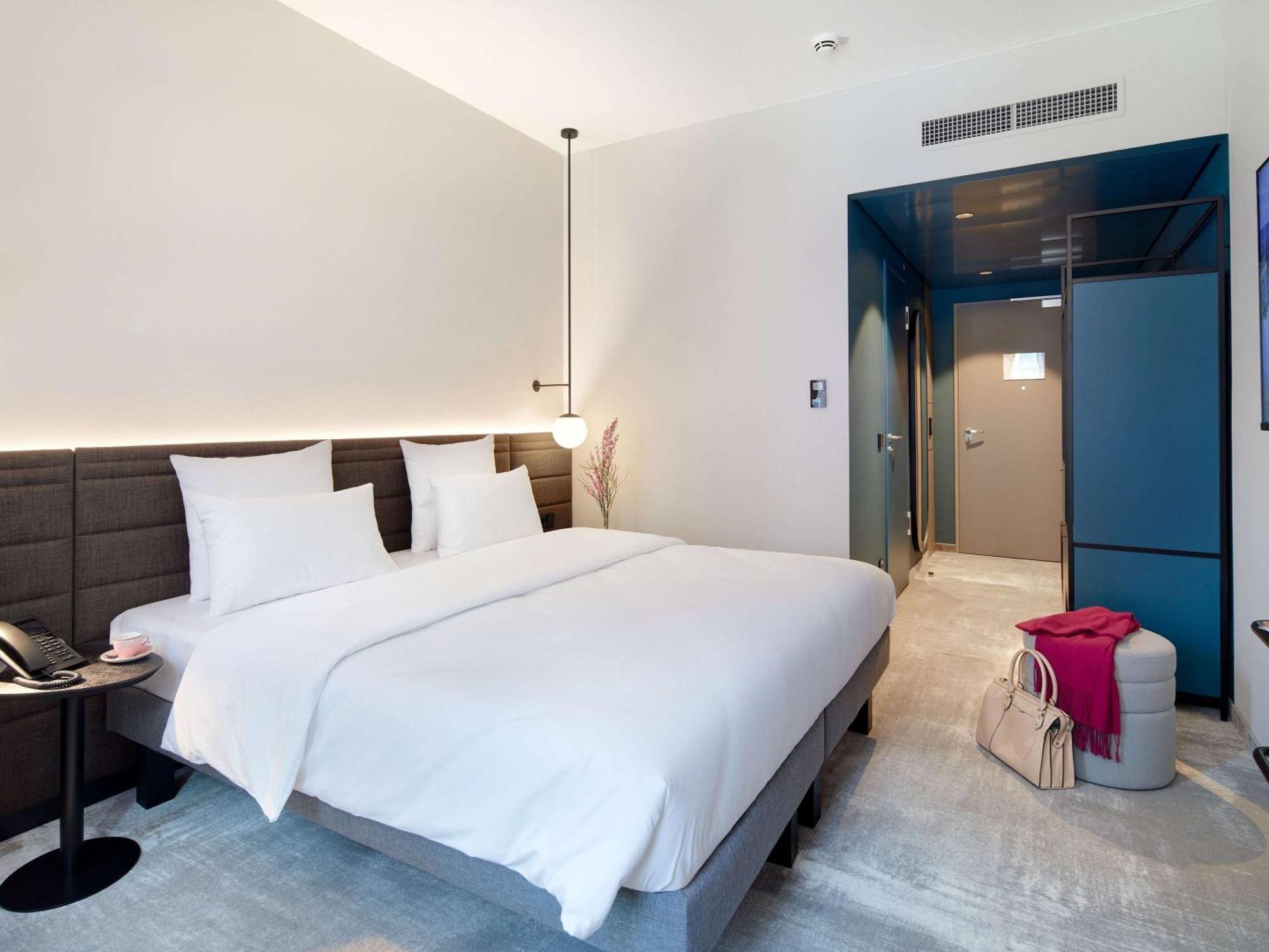 Novotel Hamburg Central Station Dış mekan fotoğraf