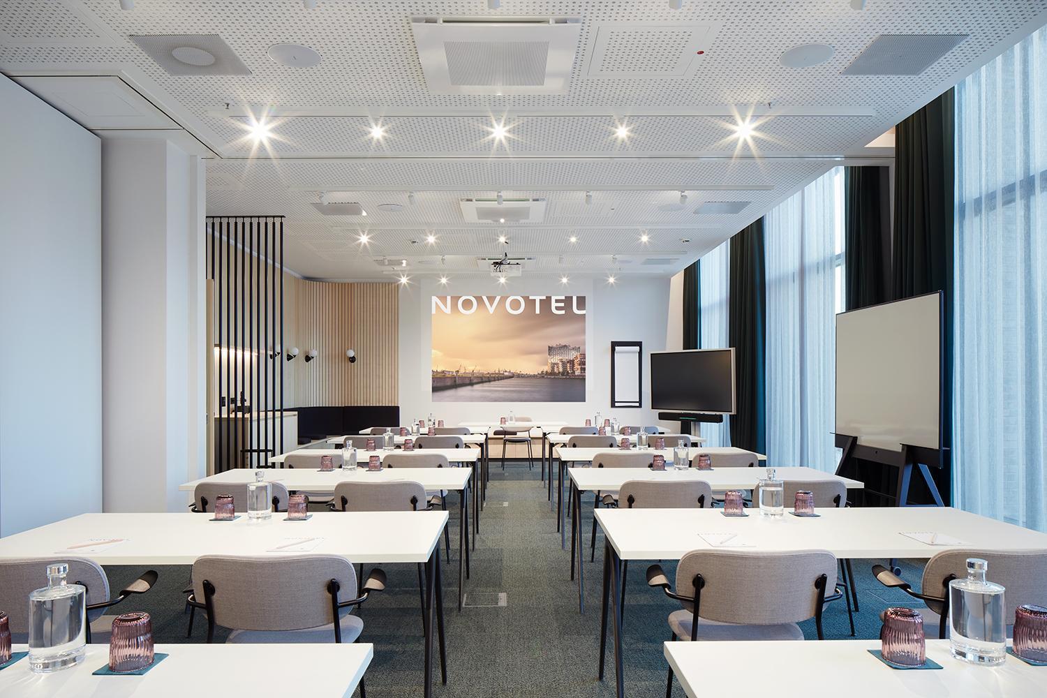 Novotel Hamburg Central Station Dış mekan fotoğraf